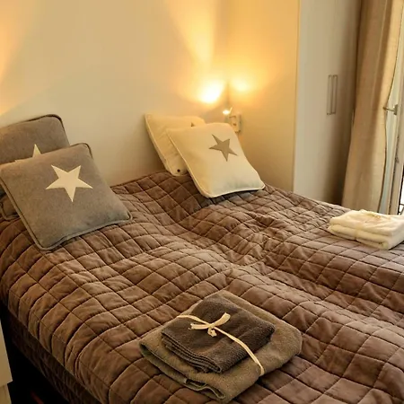 Apartman Seafront Luxury In